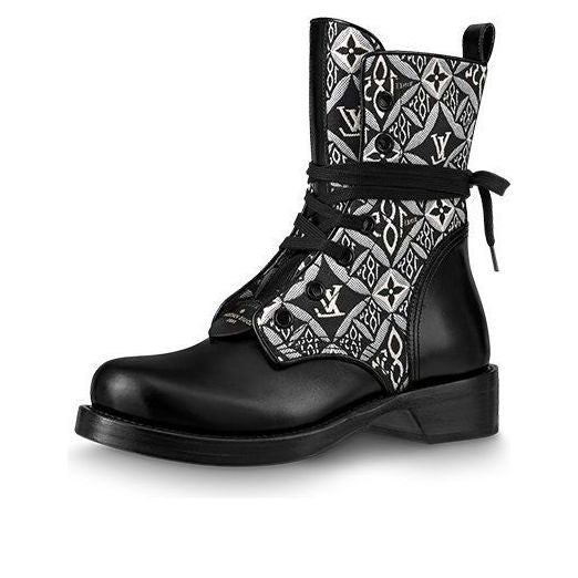 (WMNS) LOUIS VUITTON Metropolis Boots 'Black White Monogram' - 1A8DEY