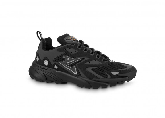 Louis Vuitton LV Runner Tatic Sneaker BLACK. Size 08.5