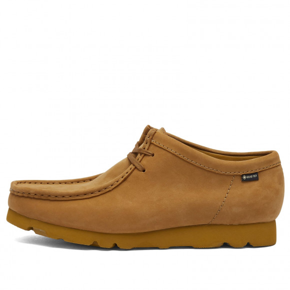 Clarks Originals Men's Wallabee Gore-Tex in Oakmoss Nubuck - 26177731