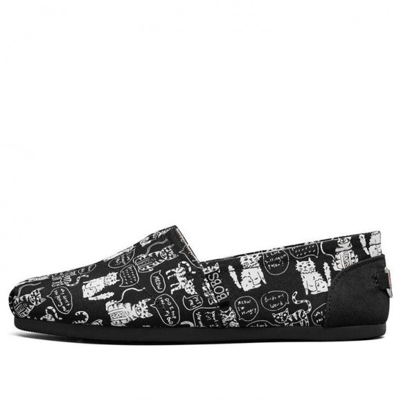 (WMNS) Skechers Bob s Plush Slip-on Shoes Black/White - 31334-BKW