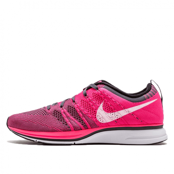 nike flywire womens spikes sneakers 