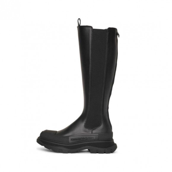 (WMNS) Alexander McQueen Tread Slick Knee High Boot 'Black' - 666410WHZ661000