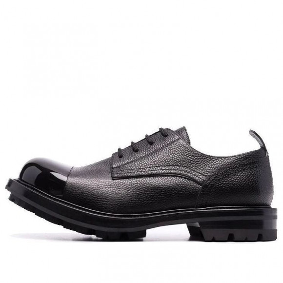 Alexander McQueen Lace Up Shoes Black