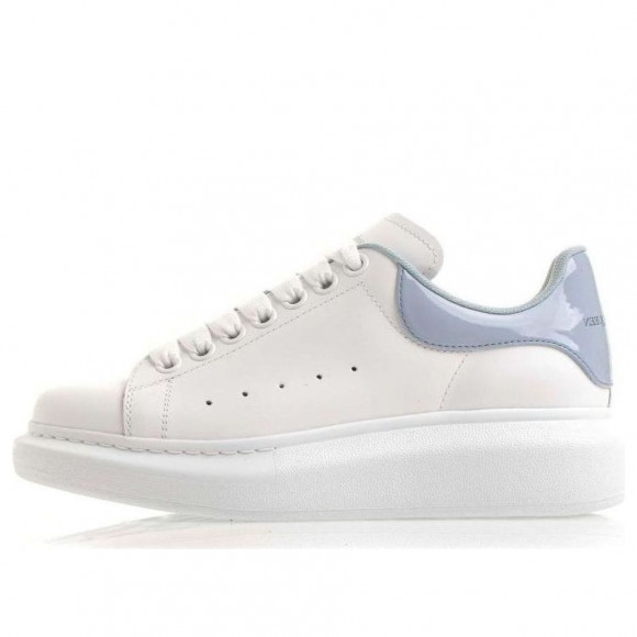 (WMNS) Alexander McQueen Larry Oversize Sneakers 'White Blue' - 697101WIBND9760