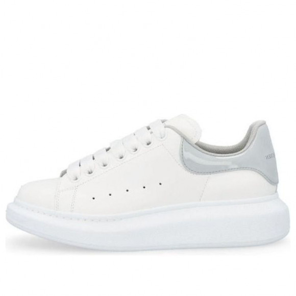 (WMNS) Alexander McQueen Larry Oversize Sneakers 'White Grey' - 697101WIBND9766