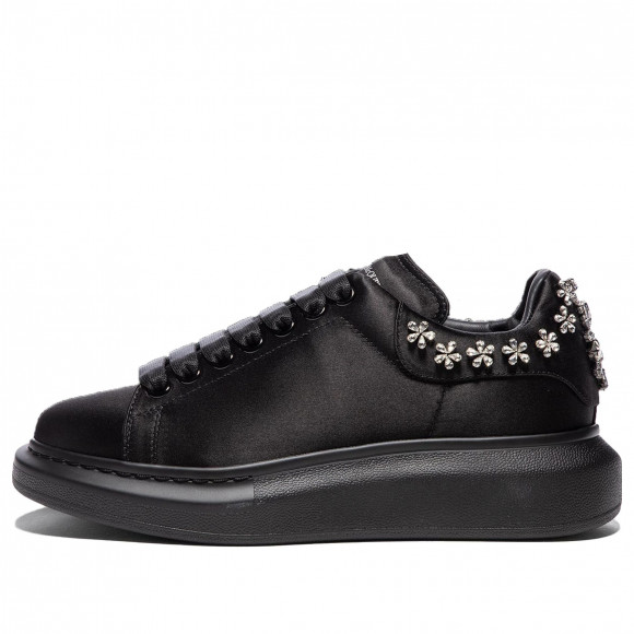 (WMNS) Alexander McQueen Larry Oversize Sneakers 'Black Silver' - 701166W4SBA1081