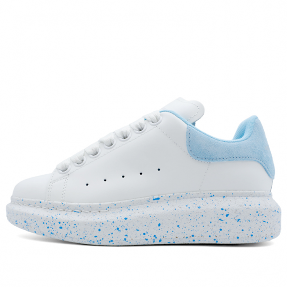 (WMNS) Alexander McQueen Larry Oversized Low-Top Sneakers 'White Sky Blue' - 708068WICG78973