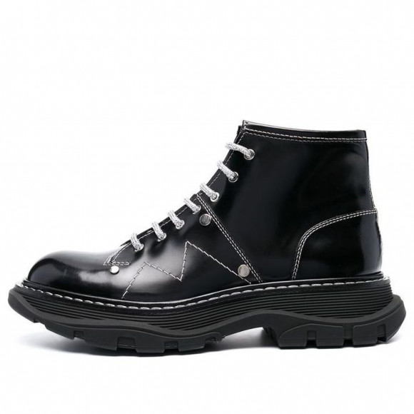 (WMNS) Alexander McQueen Tread Lace-up Boots 'Black White' - 718366WIC6D1081