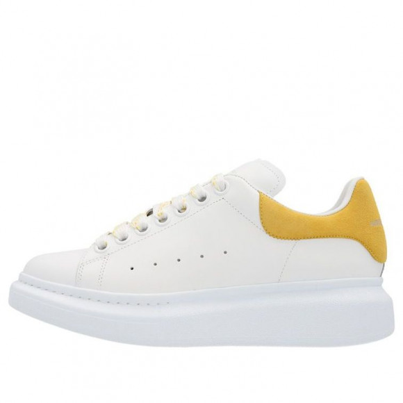 (WMNS) Alexander McQueen Oversized Shoes 'White Yellow' - 719412WHGP79429