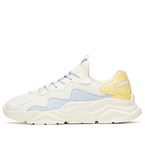 (WMNS) ANTA Life Series Casual Sport Sneakers 'White Blue Yellow' - 922048820-7