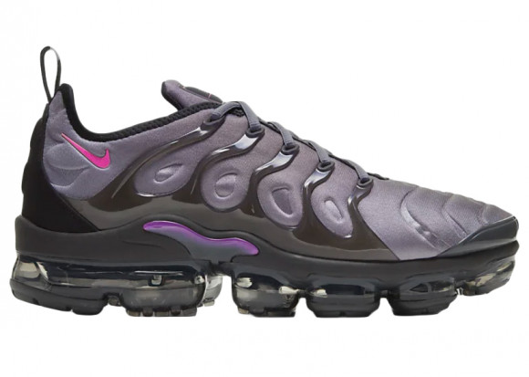 nike vapormax plus in stores
