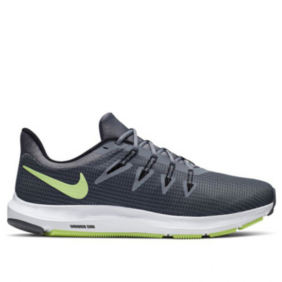 Nike Quest Marathon Running Shoes 