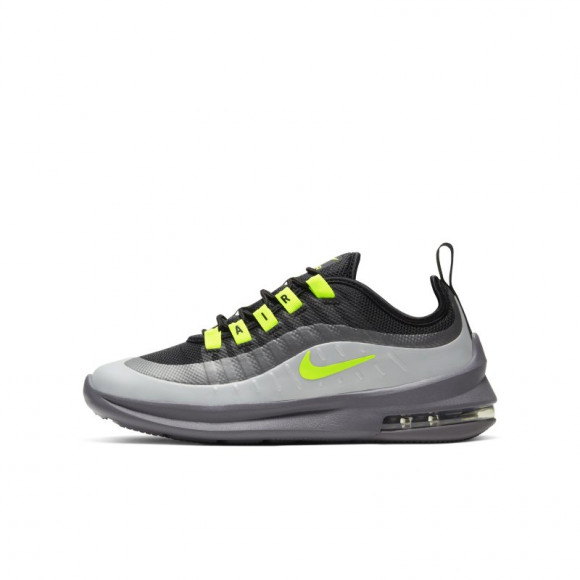 air max axis junior trainers