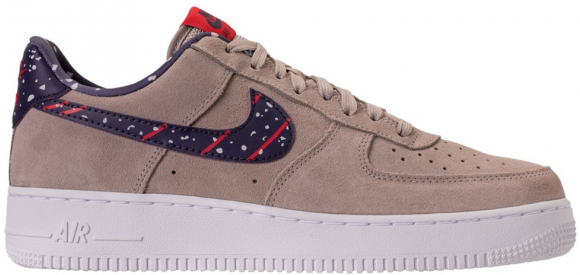 Nike Air Force 1 Low Moon Particle 
