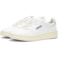 Autry Women's Medalist Low Sneakers in White/Silver