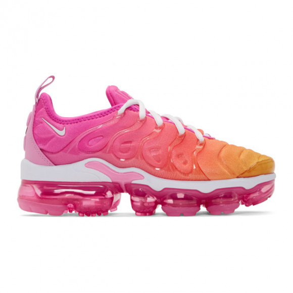 pink and red vapormax plus