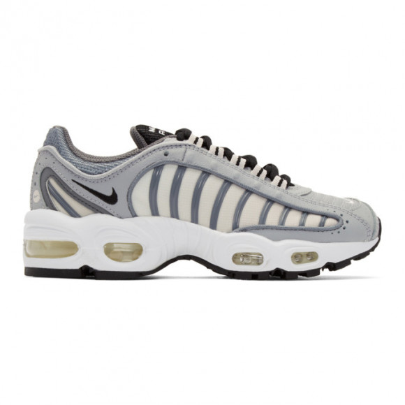 grey & white air max tailwind iv sneakers