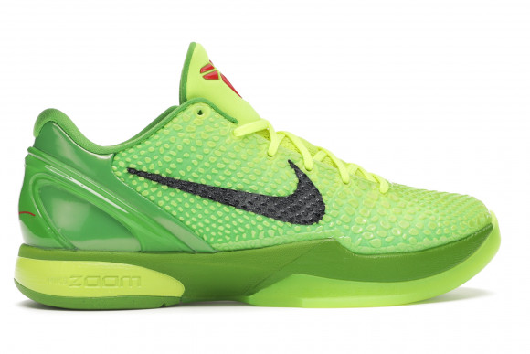 NBA Fans Believe Kobe Bryant's Grinch Shoes Are The Best
