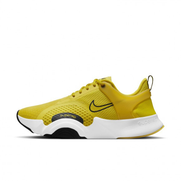 yellow nike training shoes