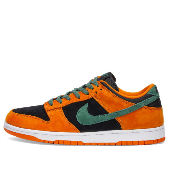 Nike Dunk Low Sp Sneaker in Black/Nori/Ceramic - DA1469-001-SEP