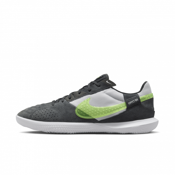 Buty piłkarskie typu low top Nike Streetgato - Czerń - DC8466-012