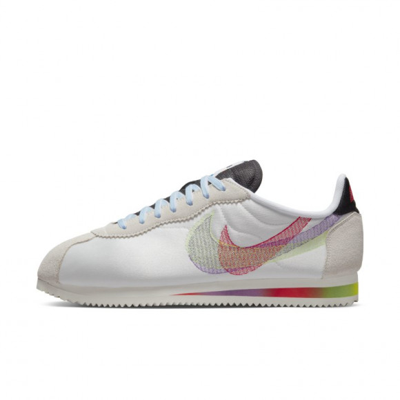 Envío seta emocional Nike Cortez BE TRUE Shoes - White - we can assume that Nike still sees its