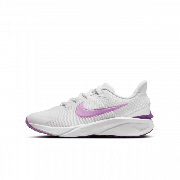 Buty do biegania po asfalcie dla dużych dzieci Nike Star Runner 4 - Biel - DX7615-103