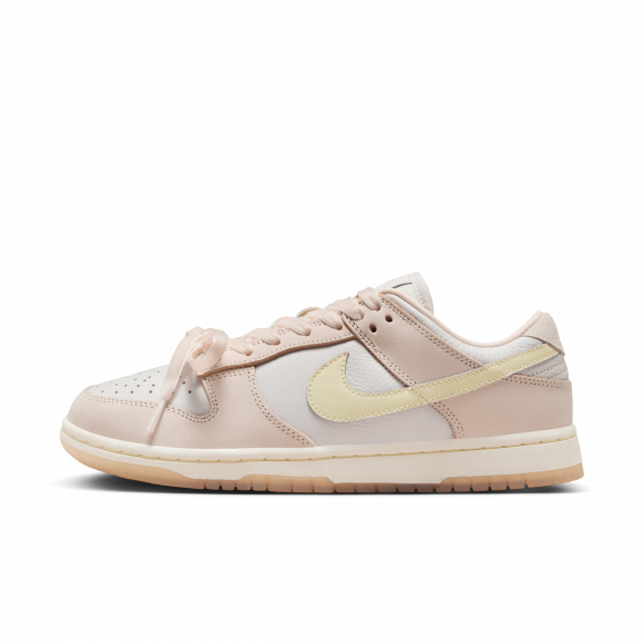 Sapatilhas Nike Dunk Low Premium para mulher - Rosa - FB7910-601