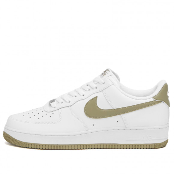 Nike Men's Air Force 1 '07 Sneaker in White/Olive - FJ4146-110