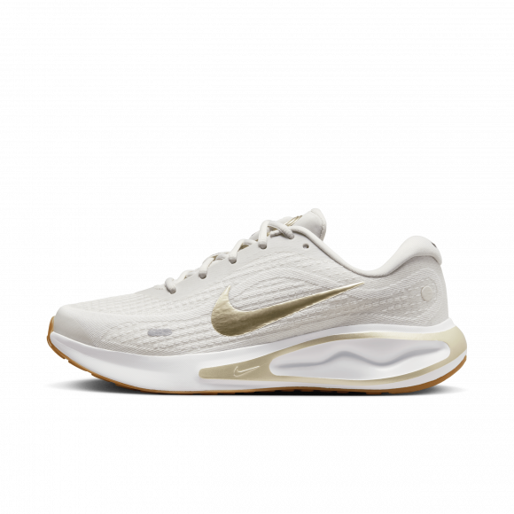 Damskie buty do biegania po asfalcie Nike Journey Run - Szary - FJ7765-003