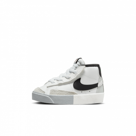 Buty dla niemowląt i maluchów Nike Blazer Mid '77 SE - Biel - FN6939-100