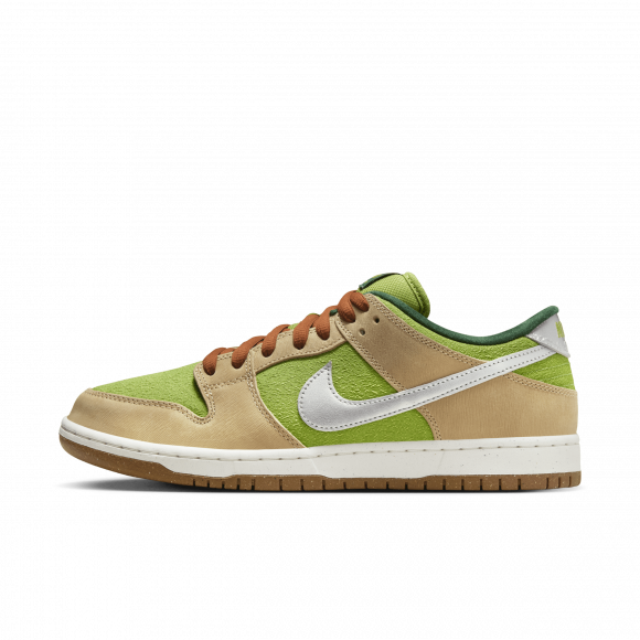 Buty do skateboardingu Nike SB Dunk Low Pro - Brązowy - FQ7585-200