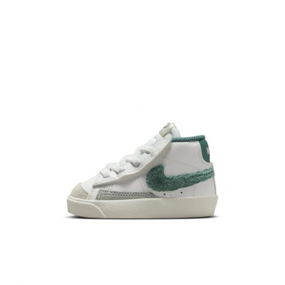 Tenis para bebé e infantil Nike Blazer Mid '77 - Blanco - FZ1157-100