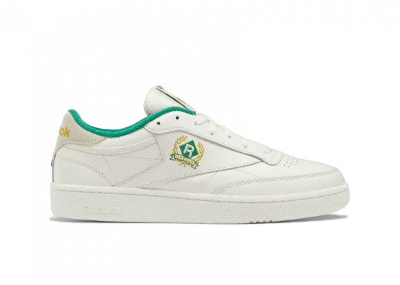 Reebok Classic  Club C 85  women's Shoes (Trainers) in White - GZ3656