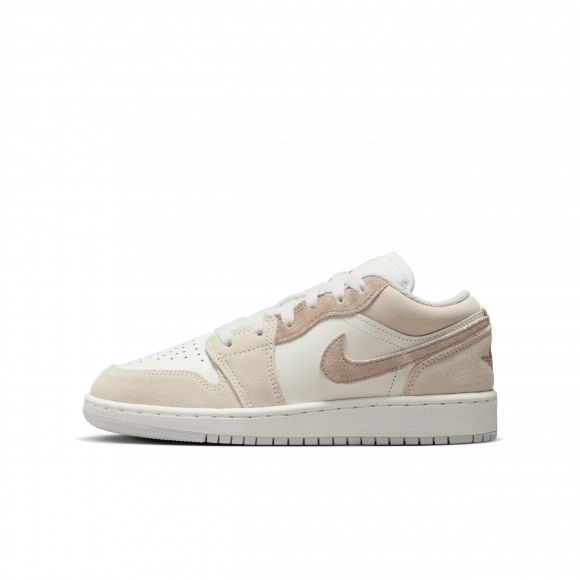 Air Jordan 1 Low SE - HF1863-200