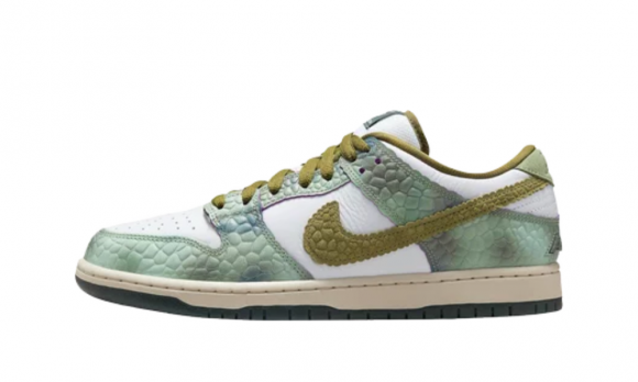 Nike Dunk Low SB  Chameleon  x Alexis Sablone - HJ3386-300