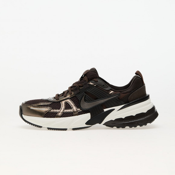 Sneakers Nike V2K Run Velvet Brown/ Baroque Brown-White-Black - HJ4497-200