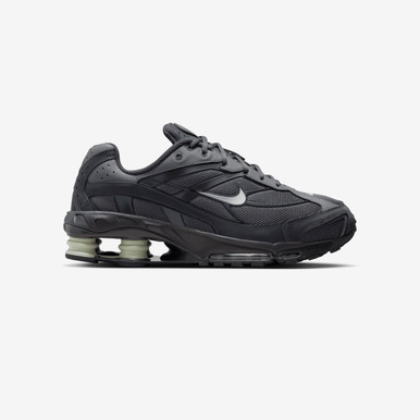 Nike shox mens best sale