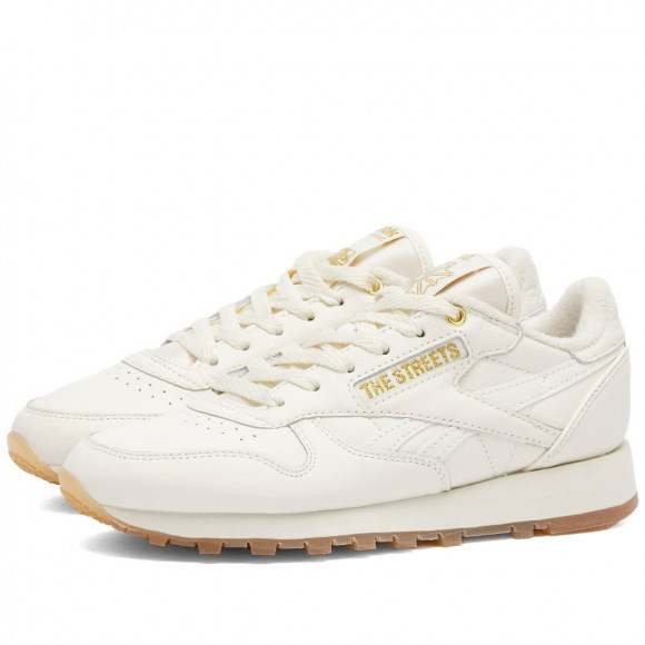 reebok entrenamiento x The Streets by END. Classic Leather Chalk/Black/Gold Metallic - IG3982