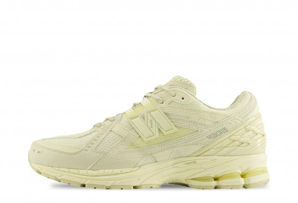 New Balance 997H sneakers in gray and gold - M1906NK