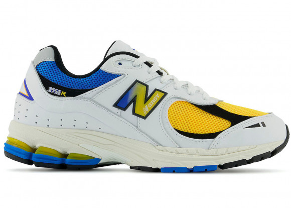 New Balance Men's 2002R - White/Yellow - M2002RGW