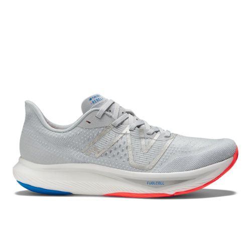 Les chaussures New Balance Fresh Foam Roav Wide Trainers - MFCXCG3