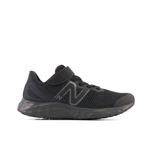 New balance store kids arishi