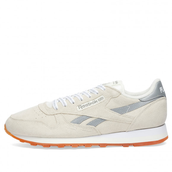 Reebok x PLACES + FACES Classic Leather Sneakers in Chalk/Silver - RMIA04CC99LEA0076172