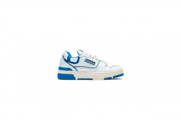 Sneaker News have you a look at the upcoming WMNS CLC LOW - ROLWMM06