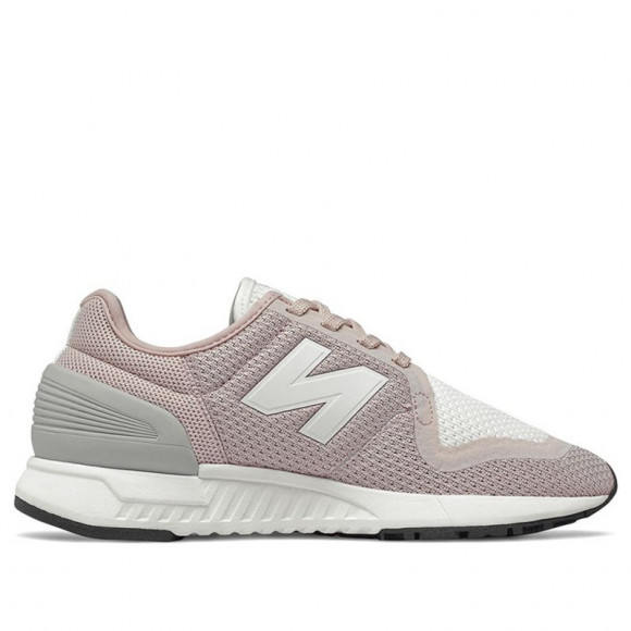 new balance 247 trainers white