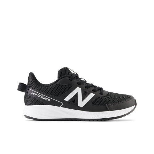 New Balance Enfant 570v3 en Noir/Blanc, Synthetic - YK570BW3