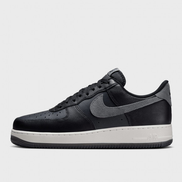 Air Force 1 '07 LV8 black/smoke grey/dk smoke grey, Nike, Footwear, noir - fj4170004